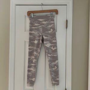 ATHLETA 7/8 Elation Tight XS